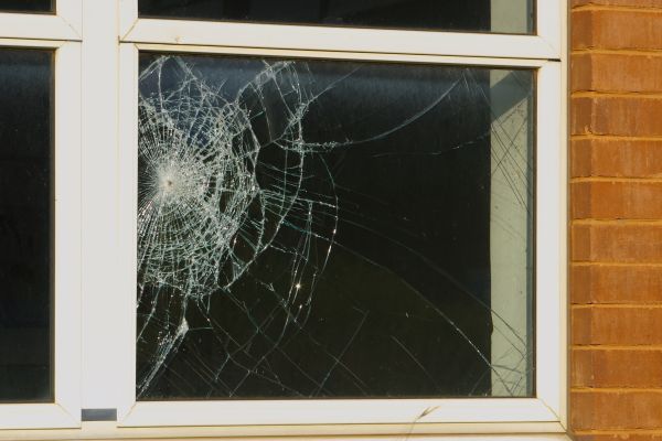 Window Crack Repair in Owings Mills