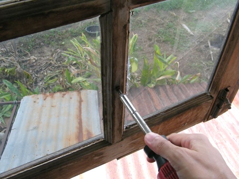 Cabin Window Repair